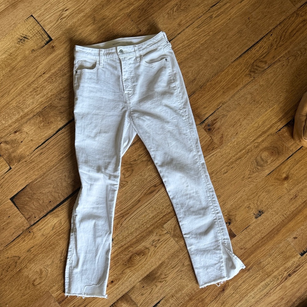 Old Navy White High-Rise Straight Crop Jeans